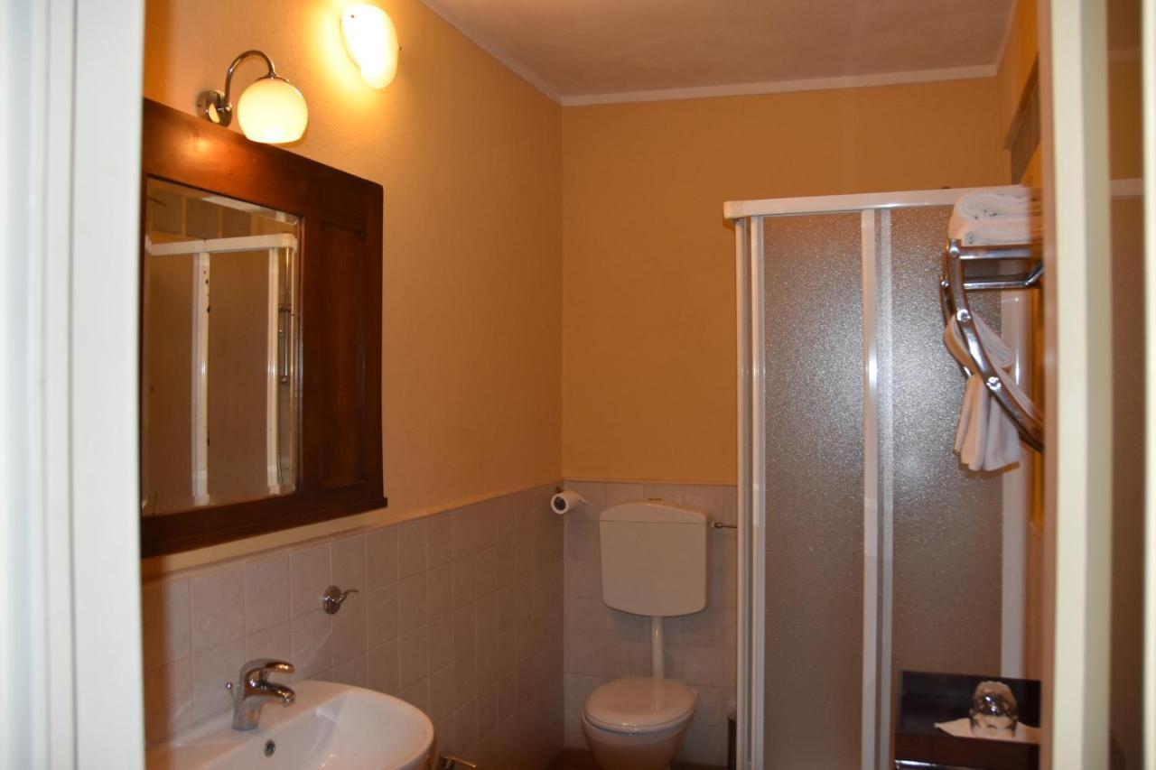 B&B Al Ducale And Apartments Parma Eksteriør bilde